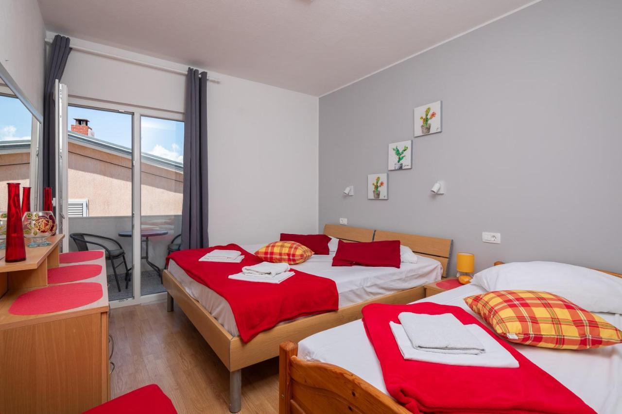 Beach Apartments Borovina Stanici Экстерьер фото