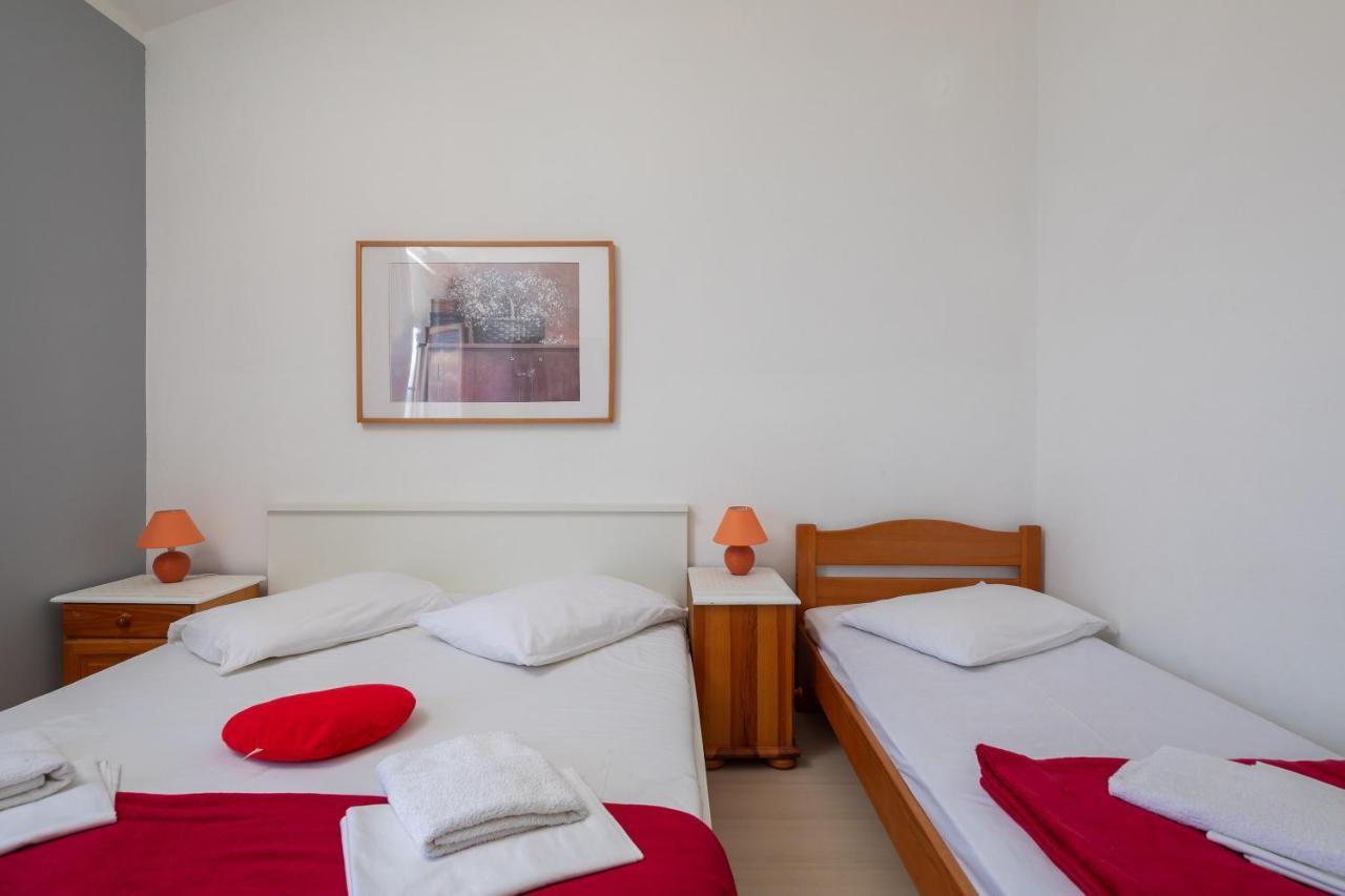 Beach Apartments Borovina Stanici Экстерьер фото